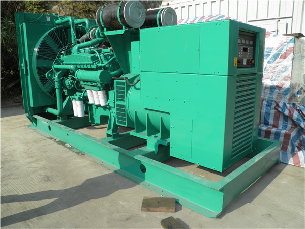 南山发电车出租-柴油发电机组在使用的过程中应该做好哪些防护工作