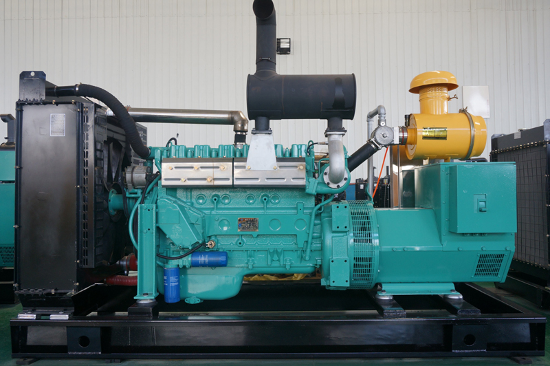 南山柴油发电机组油耗计算方式