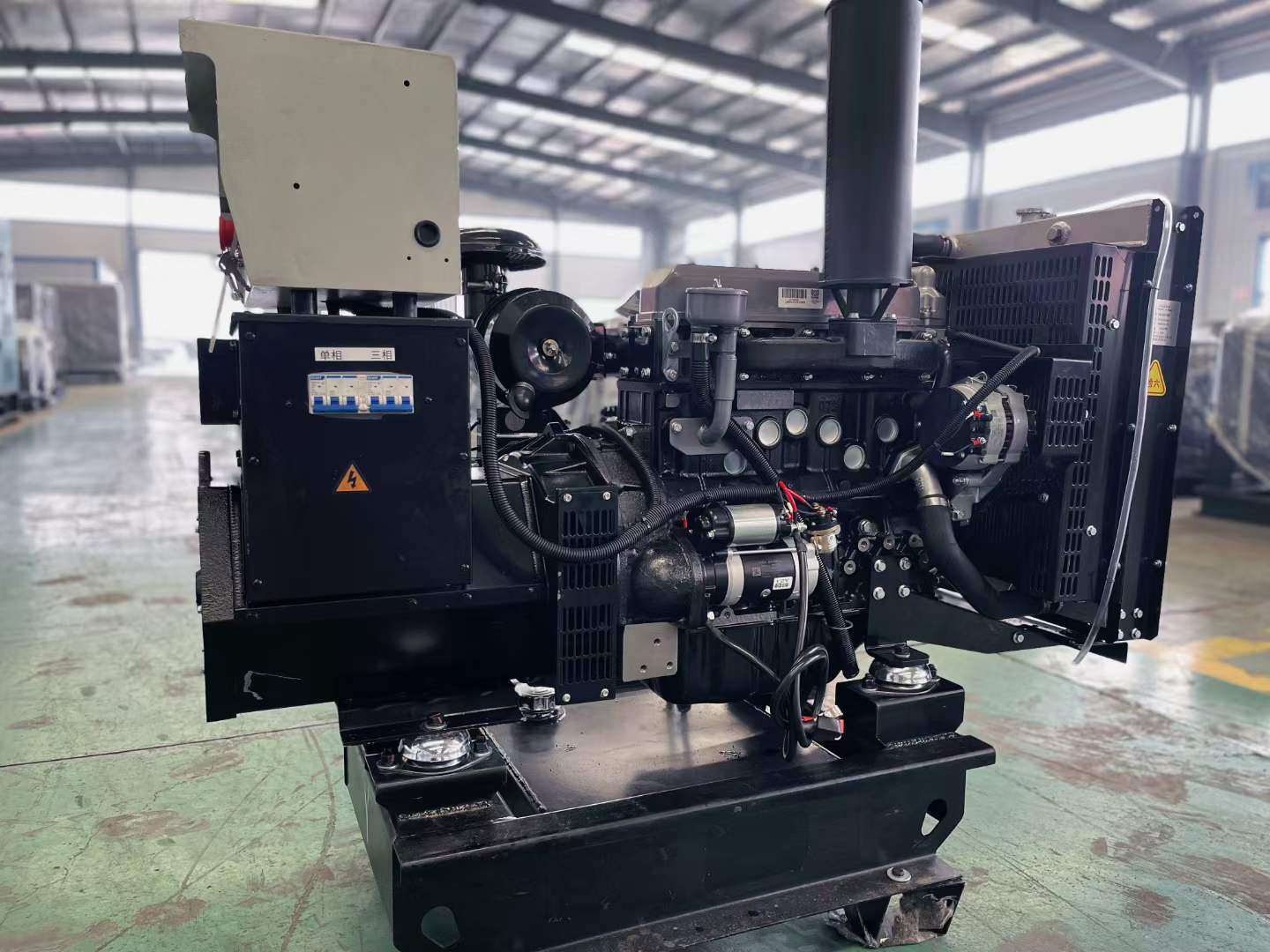 南山如何降低电感性负载对发电机的影响？