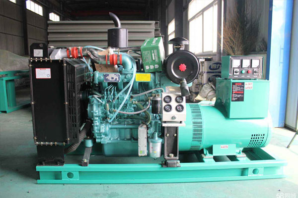 南山如何判断机油是否需要更换？