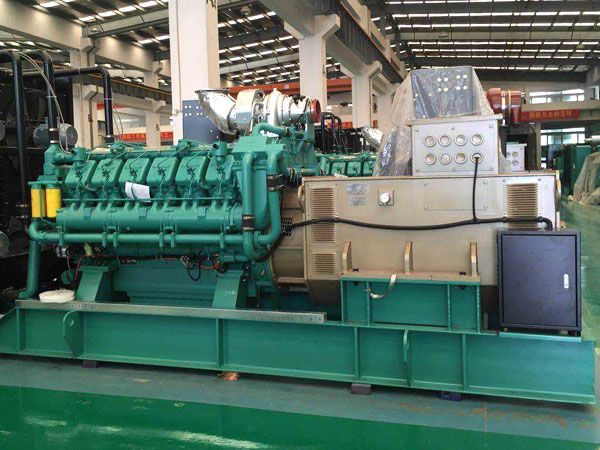 南山除了测量电瓶电压，还有哪些方法可以判断柴油发电机的充电系统是否正常？